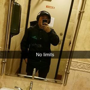 Meet your Posher, Elvis